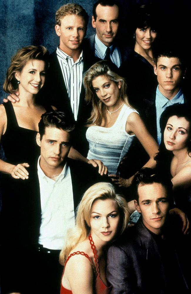 With the cast of Beverly Hills 90210. Picture: FOX