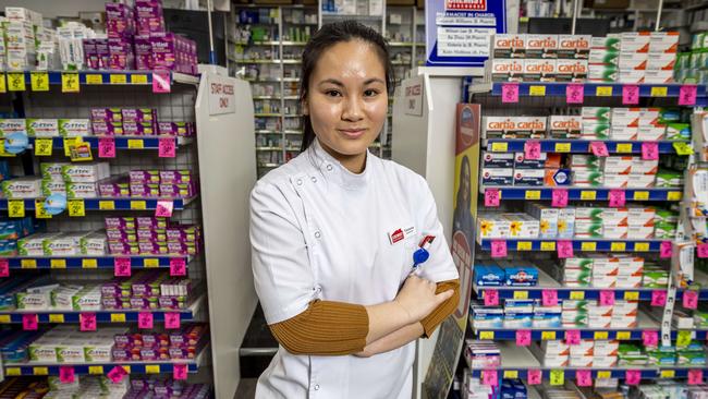 The Pharmacy Guild of Australia and Chemist Warehouse, which operates the Eltham outlet where Victoria Ip works, have welcomed the rollout news. Picture: Jake Nowakowski.