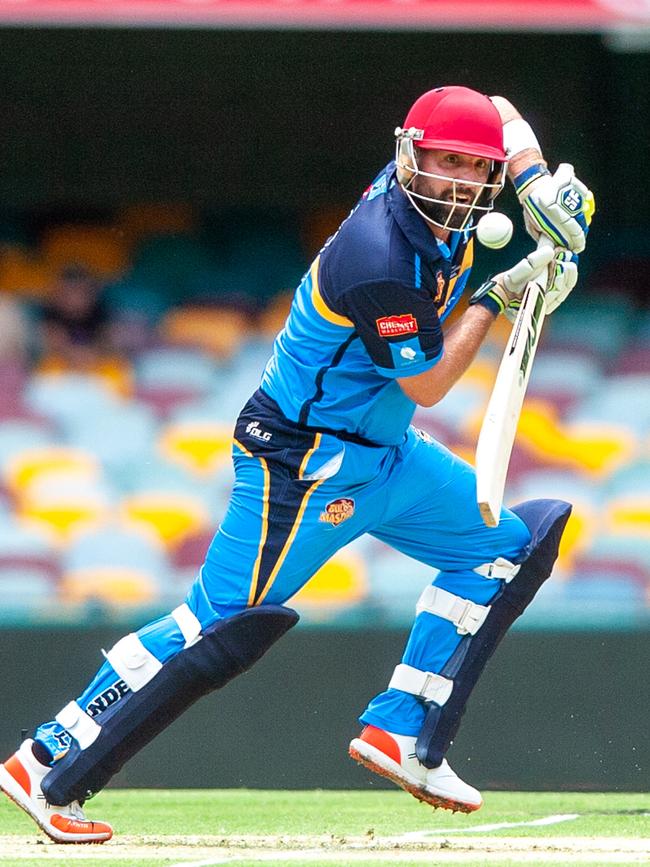 Phil Tunnicliffe in action for the Gold Coast Thunder at the Bulls Masters Country Challenge Twenty20 cricket final at the Gabba on Sunday, January 19. Picture: Bob Jones