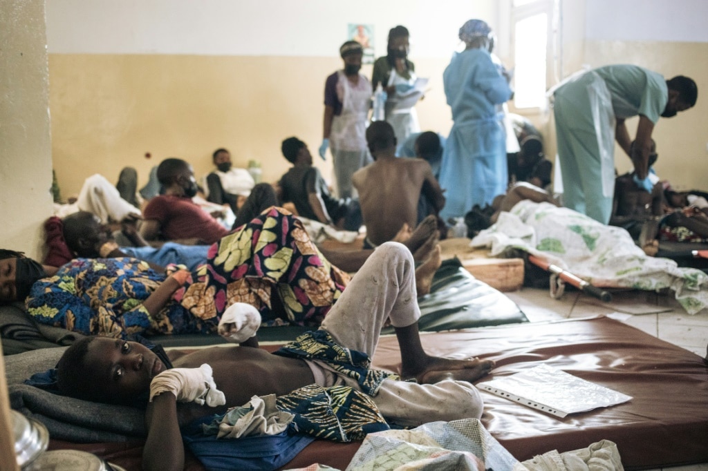 Ndosho hospital, capacity 146 beds, has more than 370 wounded people waiting for treatment