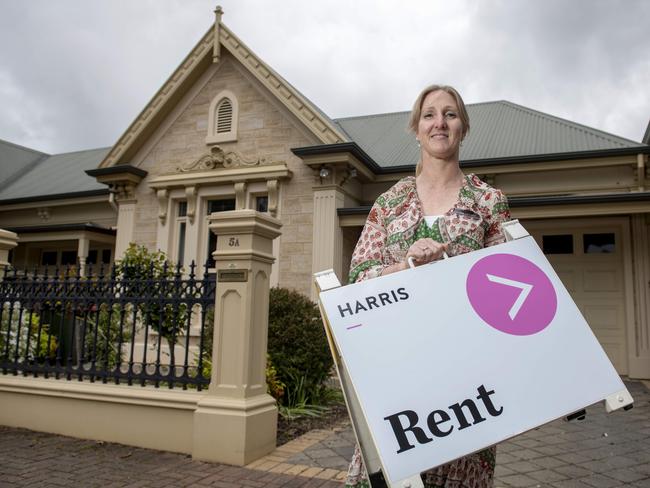 ADELAIDE, AUSTRALIA - NewsWire Photos October 13, 2022: Latest data shows rents are up in more than 300 SA subrubs. Norwood is among the suburbs where rents have gone up by more than 9 per cent. Photo of Melanie Williams of Harris Property Management outside a house in Elizabeth Street, Norwood which she is leasing. Picture: NCA NewsWire / Naomi Jellicoe