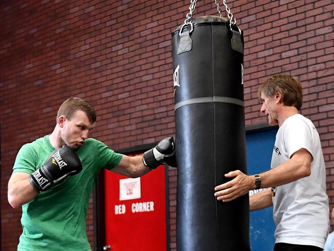 Jeff Horn believes he has the fight to unsettle Crawford.