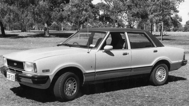 Ford TE Cortina Ghia, 1978.