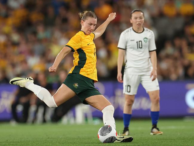 MELBOURNE, AUSTRALIA - FEBRUARY 28: Clare Hunt of Australia kicks the ball during the AFC Women's Olympic Football Tournament Paris 2024 Asian Qualifier Round 3 match between Australia Matildas and Uzbekistan at Marvel Stadium on February 28, 2024 in Melbourne, Australia. (Photo by Kelly Defina/Getty Images)