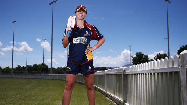 Kairi teenager Amy Hunter, 16, was awarded the 2021 Jodie Fields young cricketer development scholarship. Picture: Brendan Radke