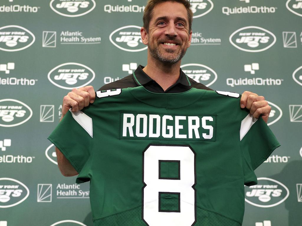 Aaron Rodgers Jets trade: MVP will 'act out' in No. 8 jersey, astrologist