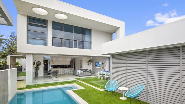 Gold Coast Property Beach House With Modern Twist Hits Market News Com Au Australia S Leading News Site