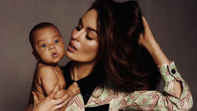 Australian model Nicole Trunfio has posed with her son Zion for Elle magazine.