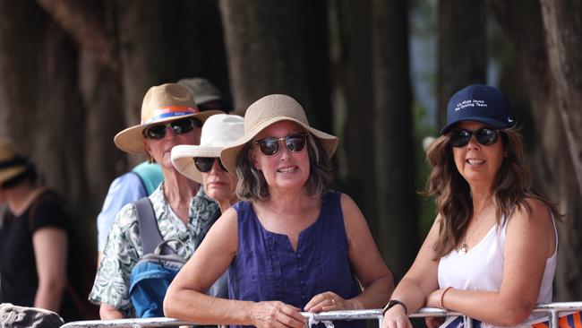 NEWS ADVHyundai Women's Stage 3: Stirling to StirlingJulie Cummings, 64, Brighton Suzanne Ridding, 59, Brighton Helen Riekie, 53, BrightonGrace Cranna, 8Nick cranna 40Tilly Cranna 10Madz Weston 40Ed Cranna 9Cameron Butter, 38 River, 7Winter, 4Denver, 2 All from Golden Grove Phil Crowder, Belle Property, 55 StirlingJeff Lines, 68Bruce Manning, 81 Both from Central Coast, New South Wales Julie Cummings, 64, Brighton Suzanne Ridding, 59, Brighton Helen Riekie, 53, BrightonShaun Geffery, 53, Newcastle, NSWImage/Russell Millard Photography