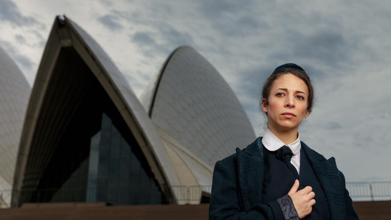 Yentl reclaims stage after Opera House rage