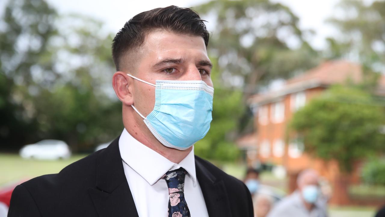 SYDNEY, AUSTRALIA - NewsWire Photos JANUARY, 12, 2022: NRL player Curtis Scott arrives at Sutherland Court this morning. Picture: NCA NewsWire / David Swift