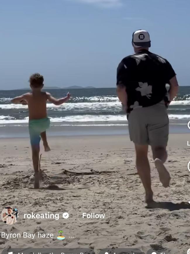 The Irish singer shared a sweet video enjoying the beach with his kids.