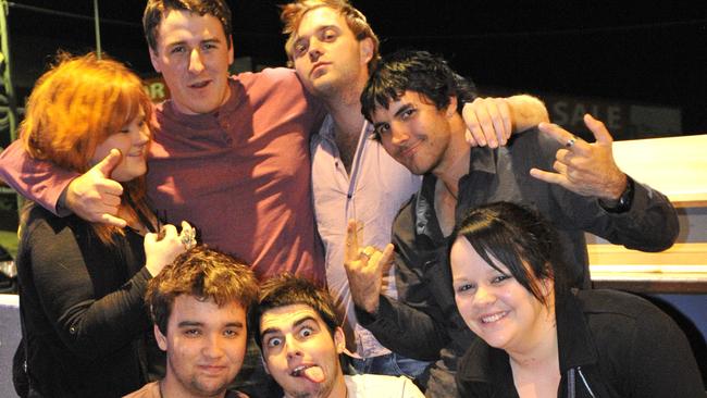 In this photo, Tracey Silvester, Reece Sullivan, Nathan Hotson, Drew Chambers, Alecia Rangvans, Corey Boyer and Bill Canter at Bojangles Nightclub, Goondoon Street, Gladstone. Photo Christopher Chan / The Observer