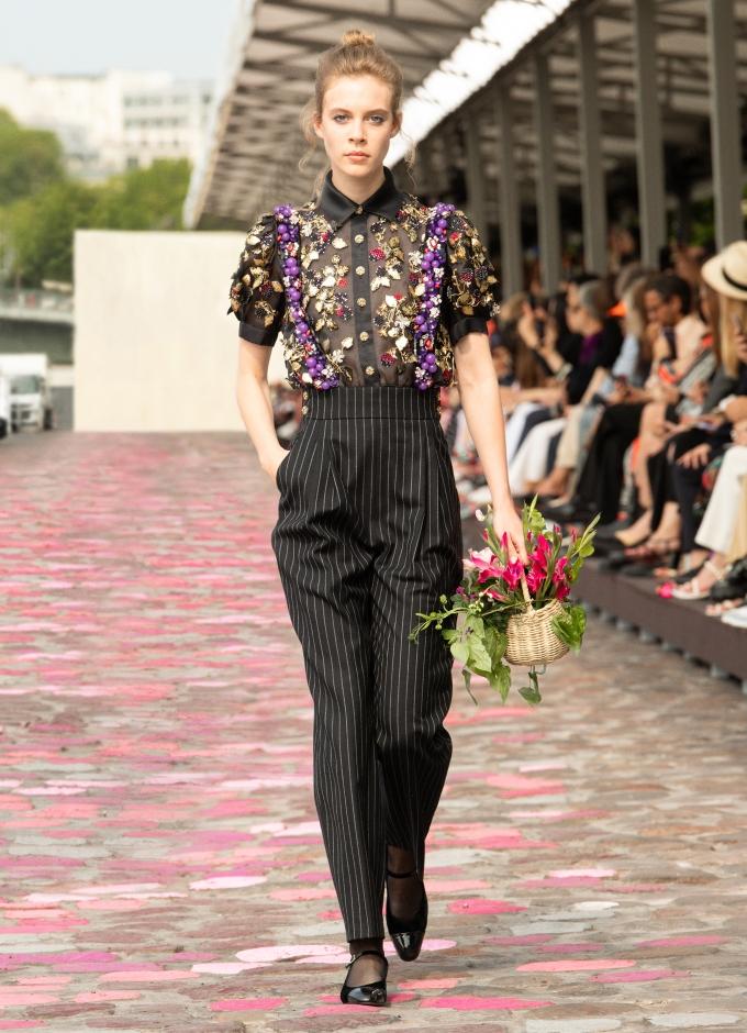 Chanel Haute Couture Fall/Winter 2023/24: Parisian Polarities