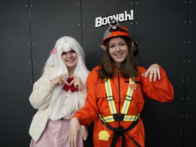 OZ Comic-Con Gallery. OZ comic at Melbourne Exhibition and Convention Centre. Kiana Hamilton and Grace Lowe. Picture: Valeriu Campan