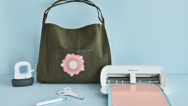 A bag with one of the Cricut designs from a Straddie artists. Picture: Contributed