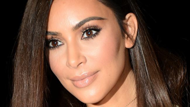 Kim Kardashian promises to reveal her post-baby body with a naked ...