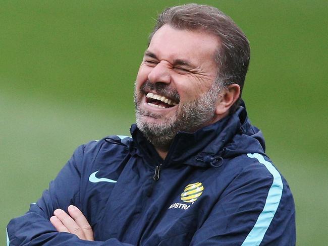 MELBOURNE, AUSTRALIA - SEPTEMBER 04:  Socceroos head coach Ange Postecoglou (R) reacts during an Australian Socceroos training session at AAMI Park on September 4, 2017 in Melbourne, Australia.  (Photo by Michael Dodge/Getty Images)