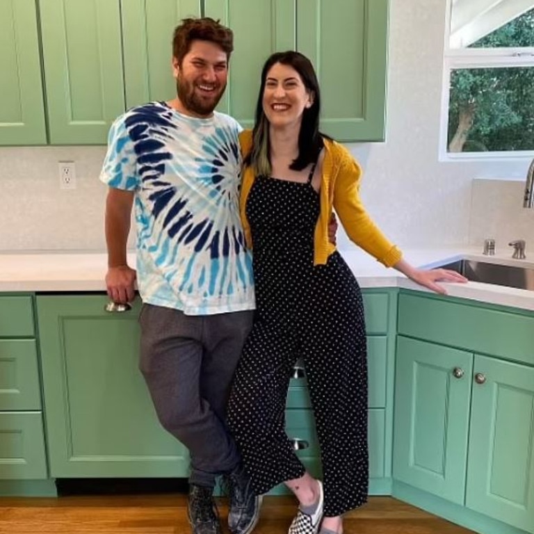 A US woman has stunned the internet after revealing she and her husband don’t have preferred sides of the bed. Picture: Instagram