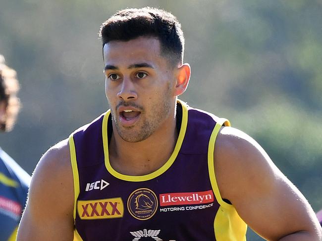 Jordan Kahu during the Brisbane Broncos training session in Brisbane, Wednesday, August 1, 2018. (AAP Image/Dave Hunt) NO ARCHIVING