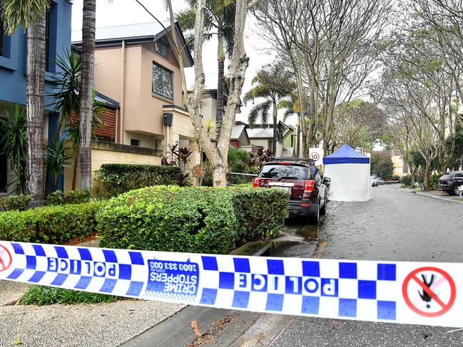 The crime scene in Central Place, Emerald Lakes, Carrara on the Gold Coast on Wednesday. Picture: John Gass/NCA NewsWire