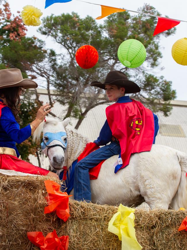 Animals even took part in the parade at the 2023 Gayndah Orange Festival.