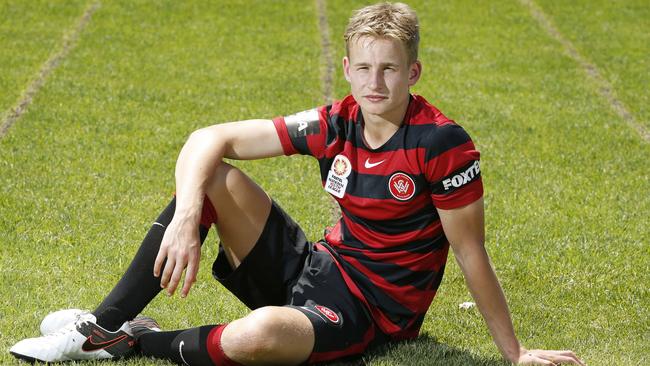 Henry Davies has been selected for the Wanderers Youth team.