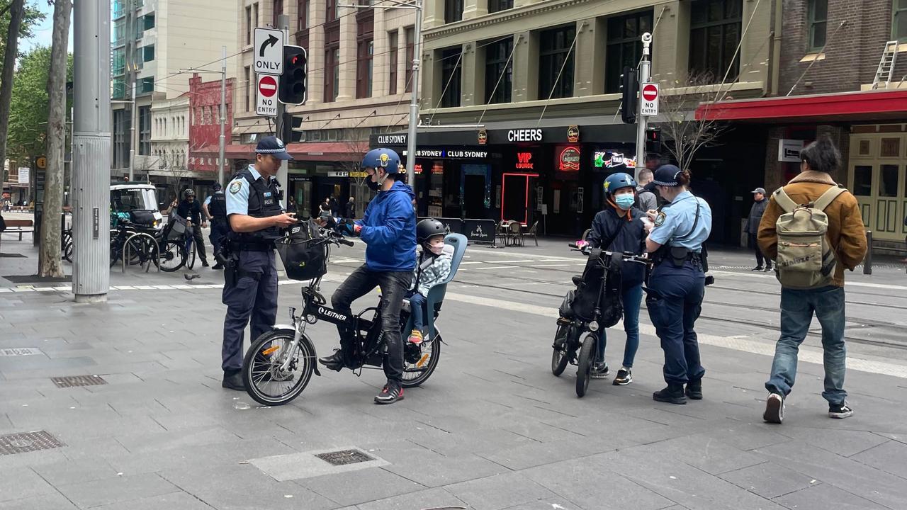 NSW Police fine cyclist for riding on Sydney CBD footpaths news.au — Australias leading news site