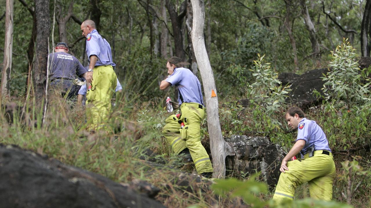 Cairns Police Rescue Hikers From Walshs Pyramid The Cairns Post
