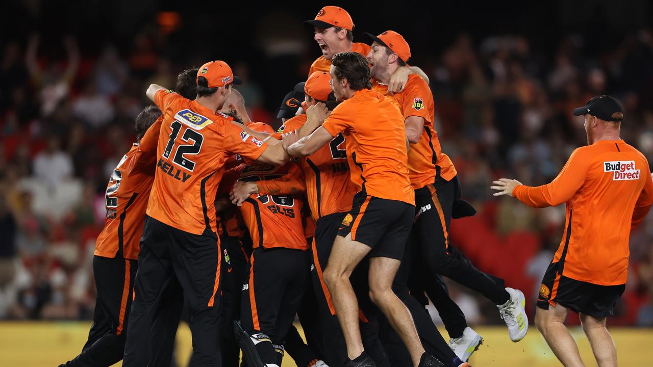 BBL Final 2022 Perth Scorchers defeat Sydney Sixers to win fourth Big