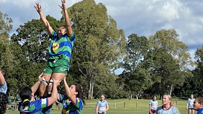 GPS flanker Biau gets launched for lineout ball.