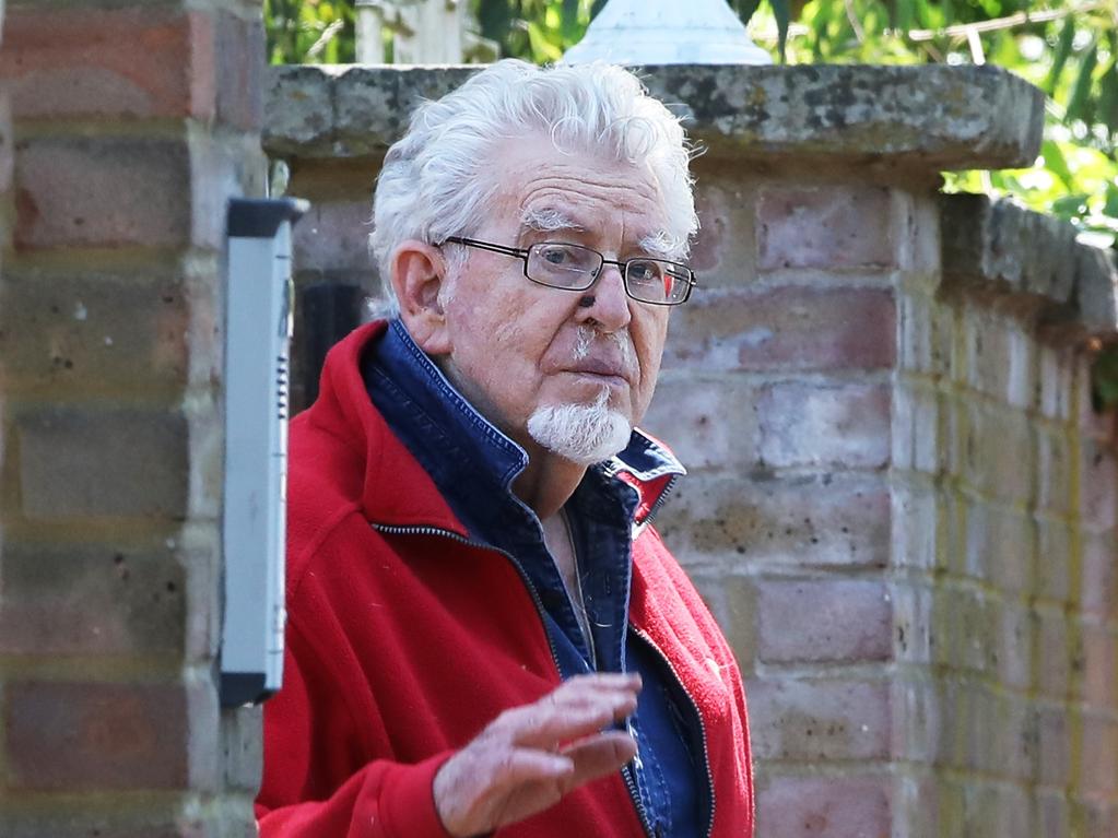 Rolf Harris dead Australian entertainer and convicted sex offender