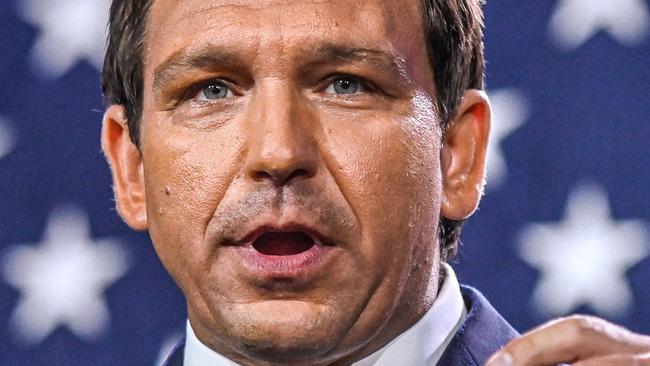 TOPSHOT - Republican gubernatorial candidate for Florida Ron DeSantis speaks during an election night watch party at the Convention Center in Tampa, Florida, on November 8, 2022. - Florida Governor Ron DeSantis, who has been tipped as a possible 2024 presidential candidate, was projected as one of the early winners of the night in Tuesday's midterm election. (Photo by Giorgio VIERA / AFP)