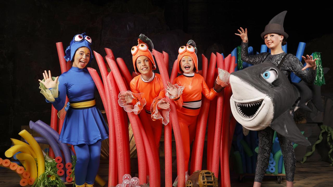 Young stars ‘just keep swimming’ in Finding Nemo production