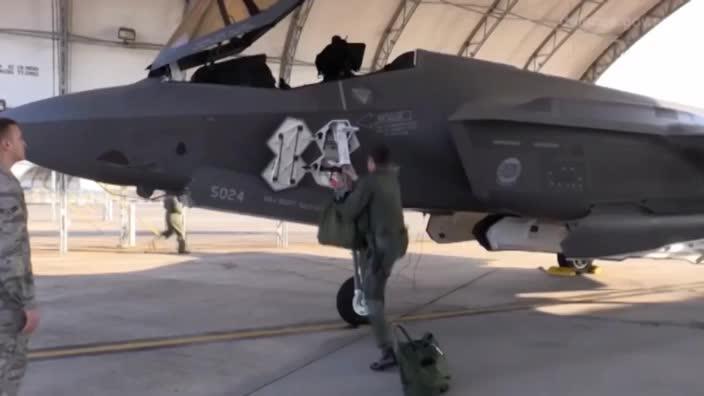 RAAF pilot completes first F-35 flight