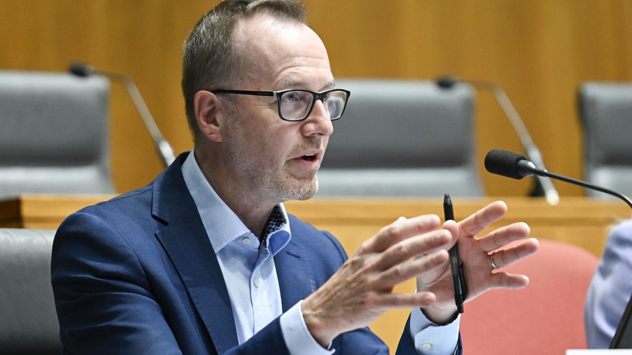 David Shoebridge was among several senators that asked why the ADF was not monitoring a civil aviation frequency that broadcast the Chinese live fire warning. Picture: NewsWire / Martin Ollman