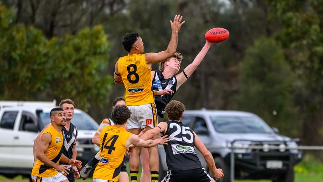 Marble Range clashes with Boston during the 2024 Port Lincoln FL season. Picture: Rosalie Calderwood