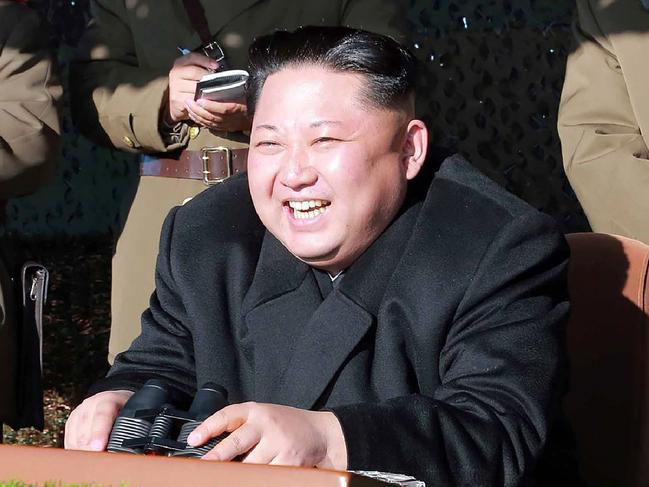 This undated photo released by North Korea's official Korean Central News Agency (KCNA) on December 11, 2016 shows North Korean leader Kim Jong-Un (front C) during a combat drill of the service personnel of the special operation battalion of the Korean People's Army Unit 525. / AFP PHOTO / KCNA VIA KNS / KNS / South Korea OUT / REPUBLIC OF KOREA OUT ---EDITORS NOTE--- RESTRICTED TO EDITORIAL USE - MANDATORY CREDIT 