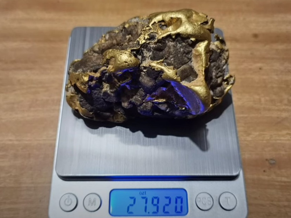 Man Finds Estimated $100k Gold Nugget In Ballarat 