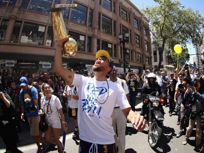 Warriors revel in their championship on parade day: 'I warned y'all' –  Times Herald Online