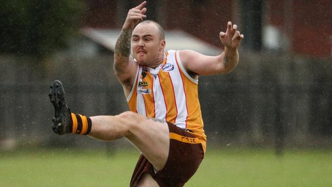 Glen Orden’s Jack Burgess gets a kick away this season. Picture: Local Legends Photography