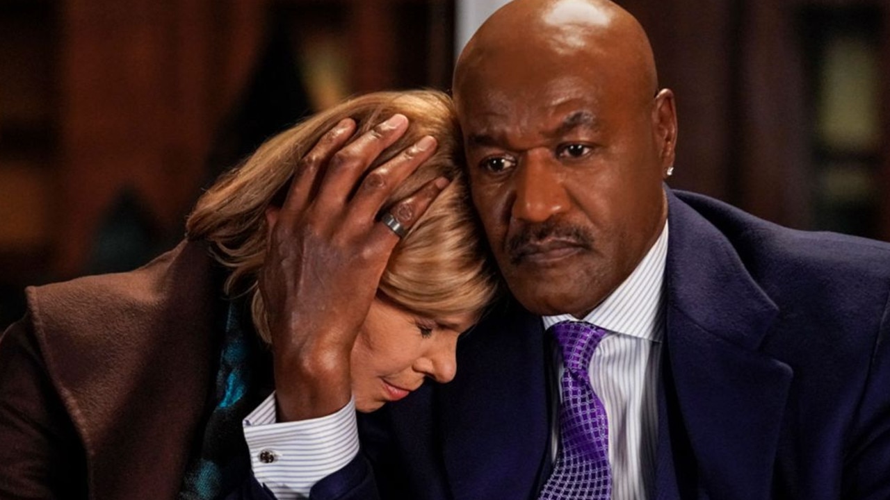 The first episode of season five deals in part with Delroy Lindo’s exit.