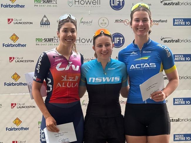 Winner Keira Will (centre), second placegetter Georgia Baker (left) and third placegetter Claudia Marcks (right) after the elite women's race at the Gilmore Classic. Picture: Supplied