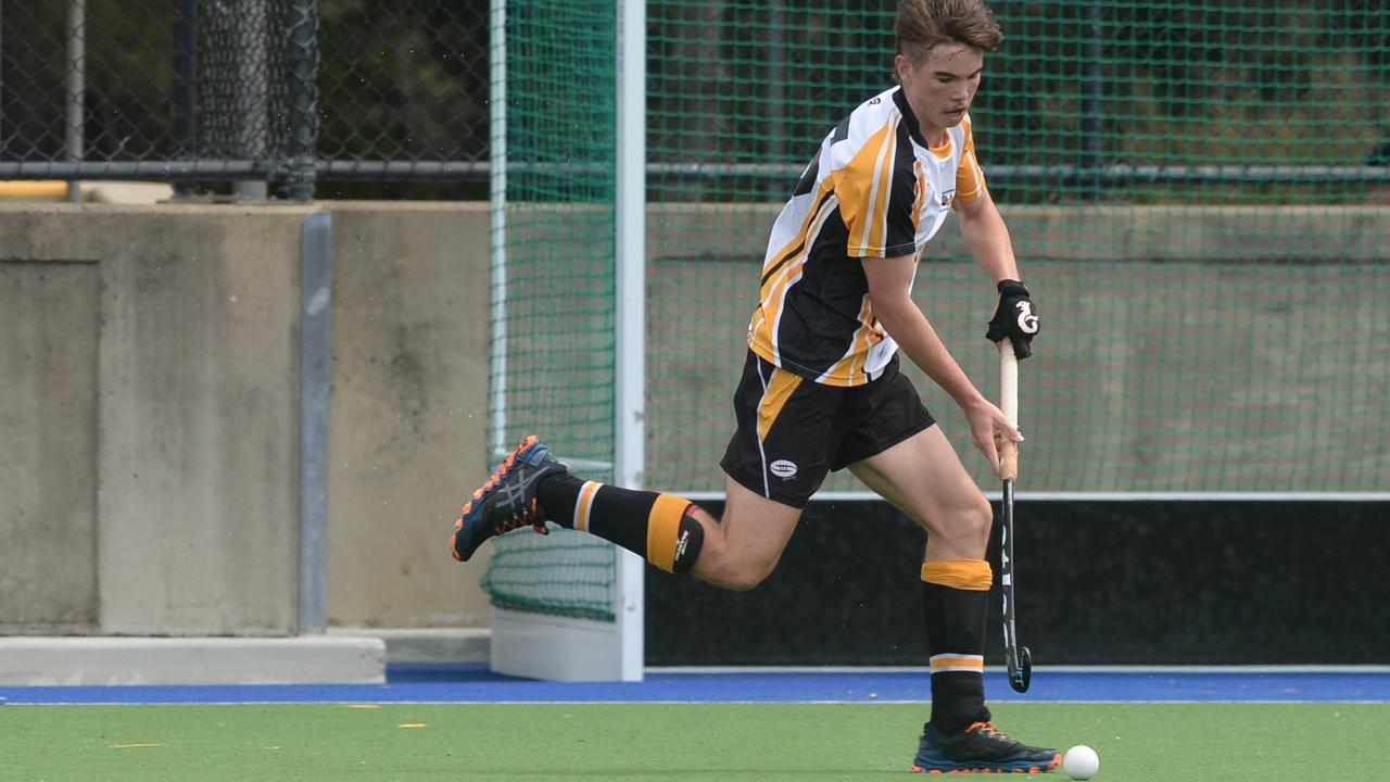 Midfielder Hayden Pease was one of Capricornia’s best on the opening day of the Queensland secondary schoolboys championships in Rockhampton. Photo: Jann Houley