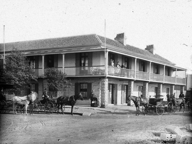 The second Steyne Hotel, no date. Photo State Archives