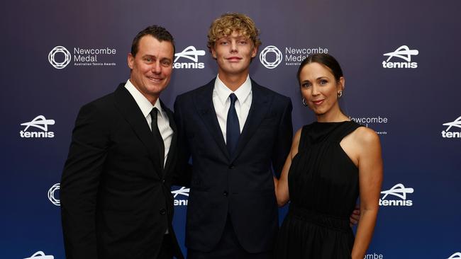 Lleyton Hewitt, Cruz Hewitt and Bec Hewitt arrive at the 2024 Newcombe Medal at Crown Palladium on December 09, 2024 in Melbourne, Australia. (Photo by Graham Denholm/Getty Images for Tennis Australia)