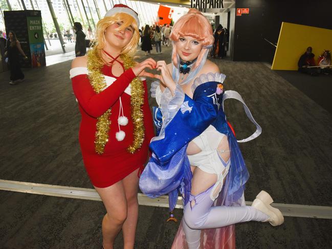 Rey Campbell and Ash Drummond at the Melbourne Oz Comic Con Xmas edition, held at the Melbourne Convention &amp; Exhibition Centre on Saturday, December 7, 2024. Picture: Jack Colantuono