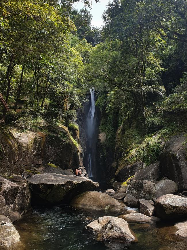 Babinda Falls in Wooroonooran National Park. Getting to the falls is an approximately 3km hike with multiple creek crossings starting from the Goldfield Trail at the Babinda Boulders carpark.