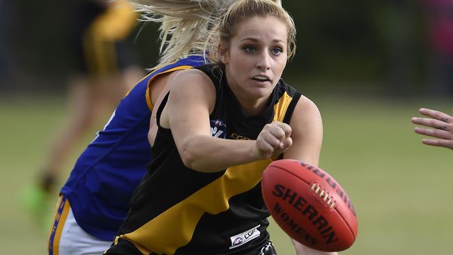 Seaford's Sarah Hosking in action during the VFL season. Picture: Andy Brownbill