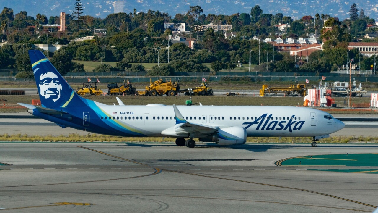 Alaska Airlines Temporarily Grounds Fleet Of 65 Boeing 737-9 Aircraft ...